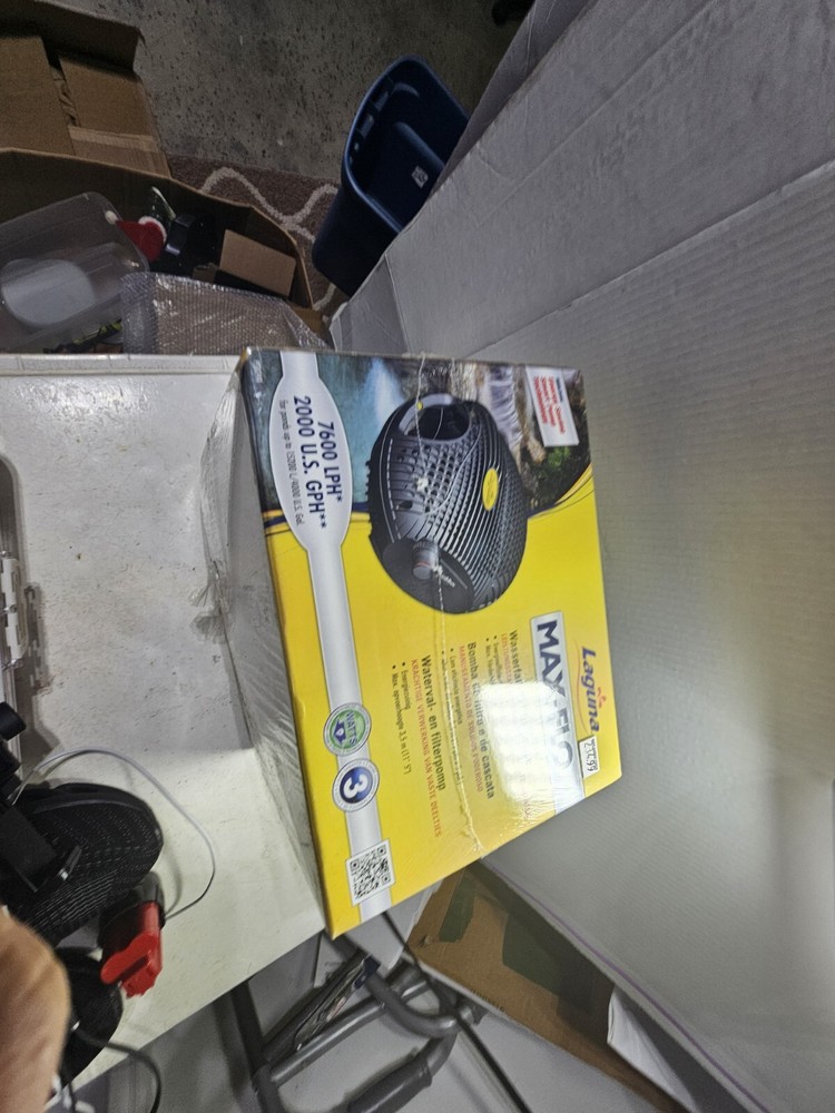 Laguna Next Gen Max-Flo 2000 Waterfall & Filter Pump PT8244