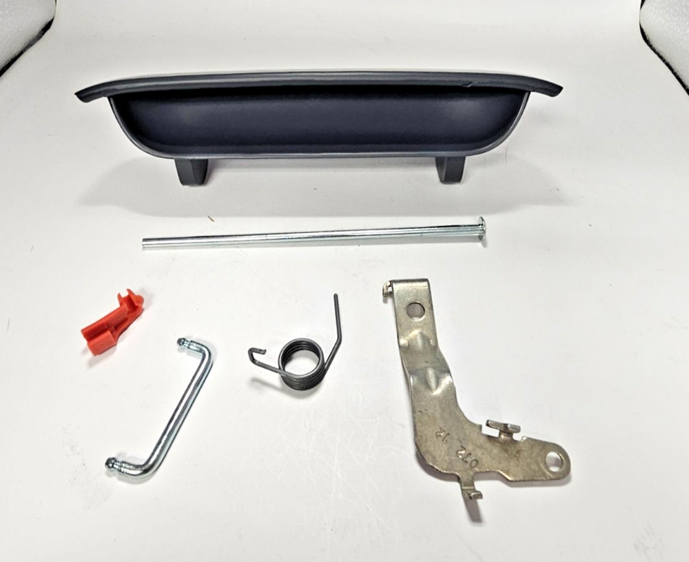 GM Genuine Parts 88980651 Doors - Liftgate Pull Handle