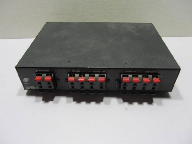 Niles SPS-4 Speaker Selector System