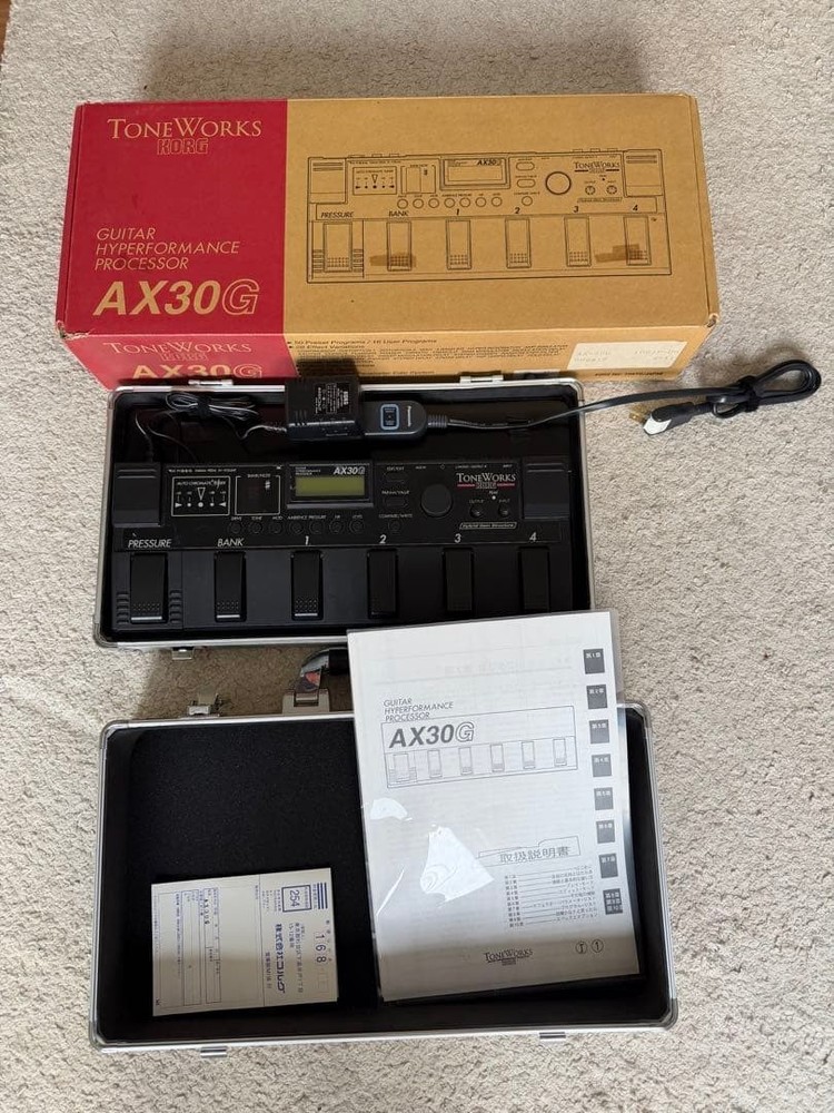 KORG AX30G ToneWorks Multi-Effects Flight case