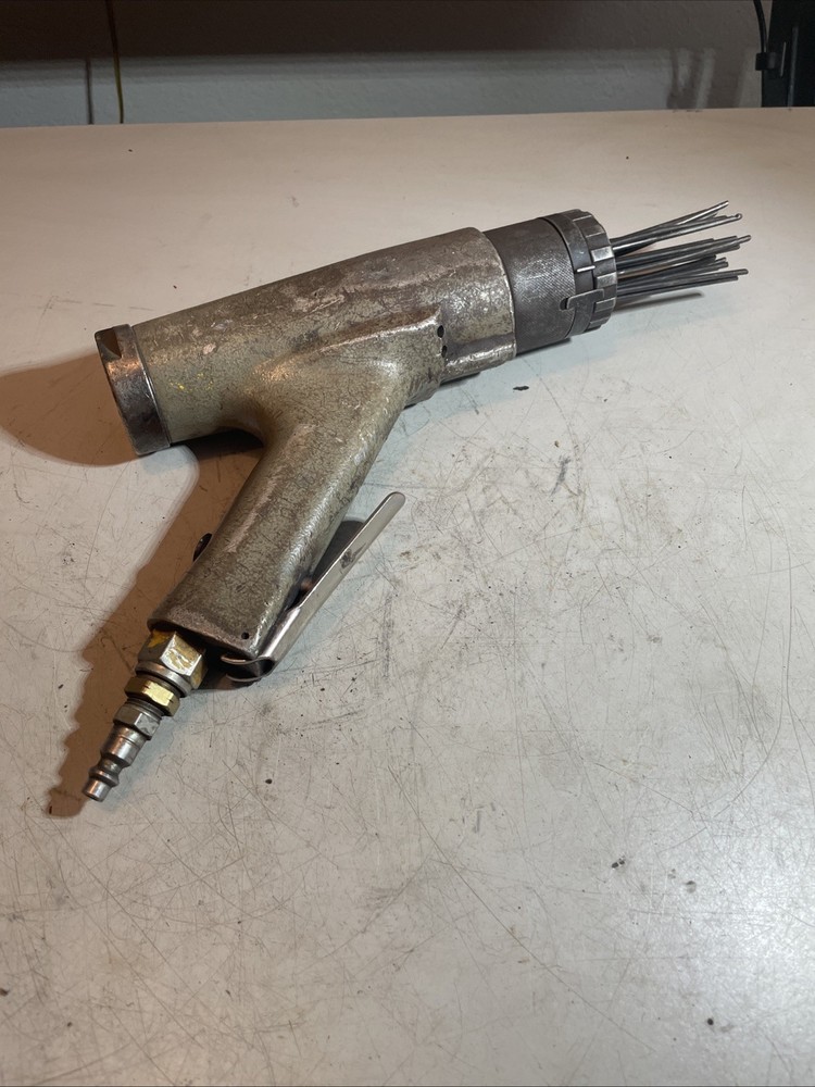Pistol Grip Pneumatic Chiseler