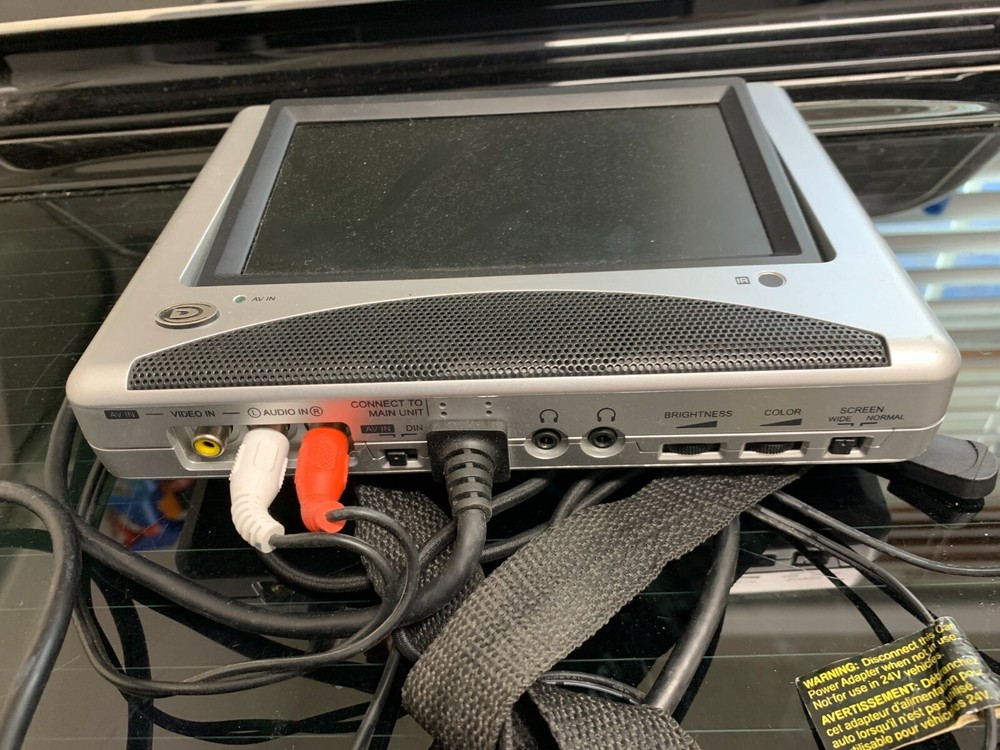 Monitor Back Seat Monitor UNTESTED NO REFUNDS
