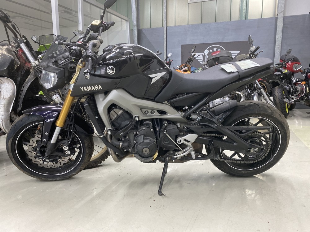Yamaha MT-09 RN29 Bj 2013 - Temperature switch temperature sensor A3044