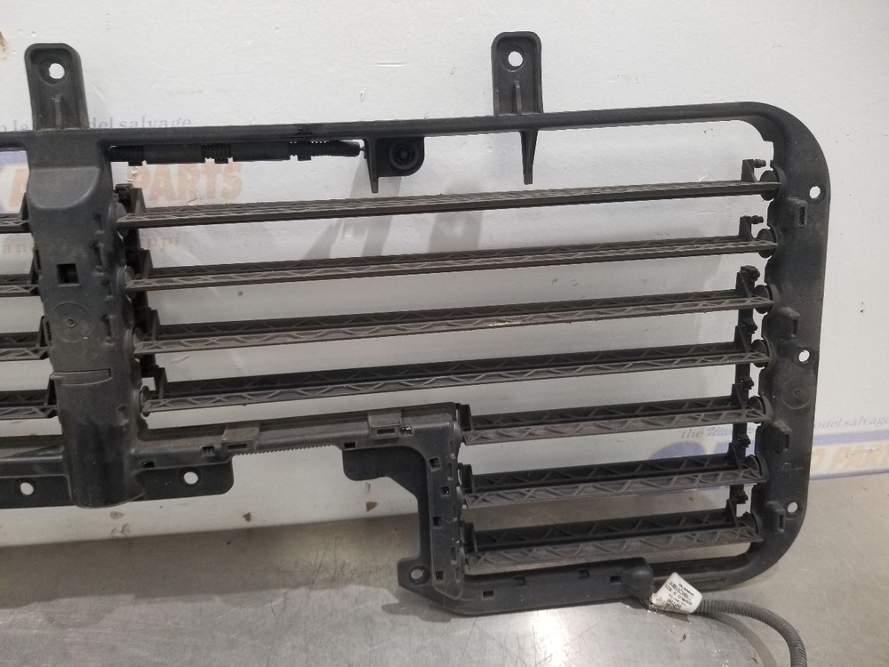 19 CHEVY SILVERADO 1500 5.3L AIR SHUTTER