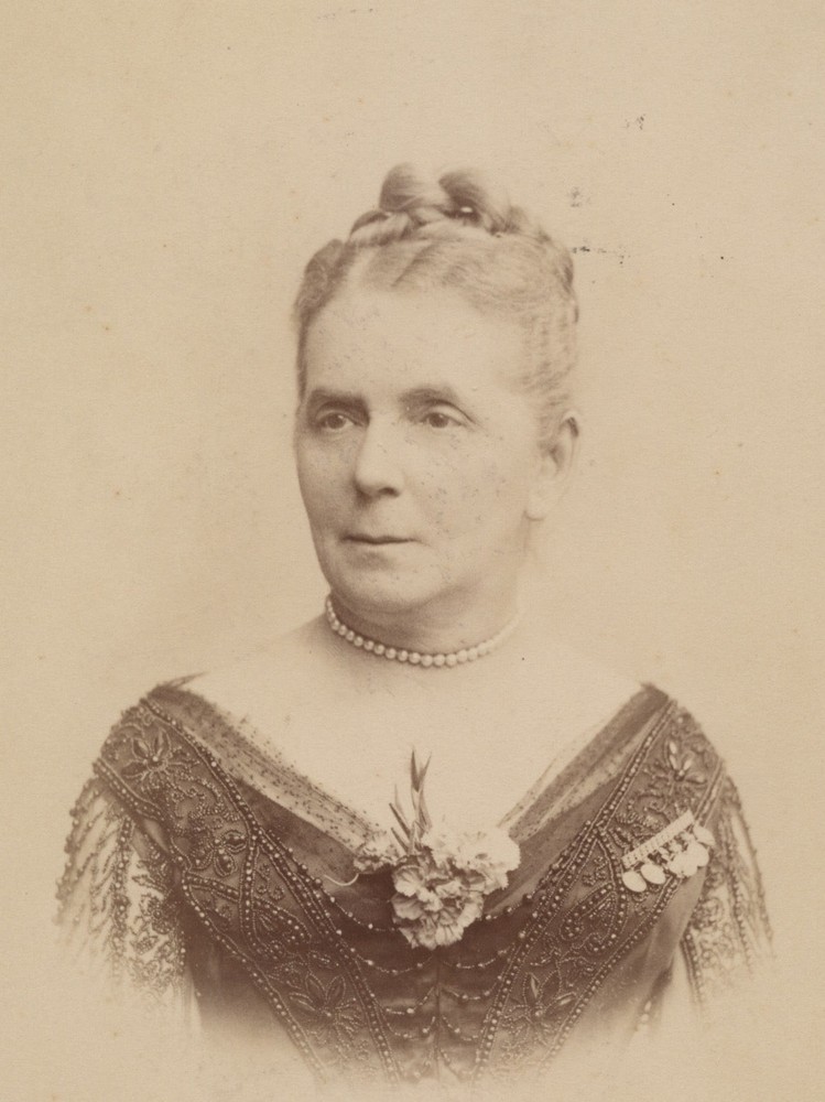 MARCHESI, Mathilde de Castrone.: OPERA Signed Photograph