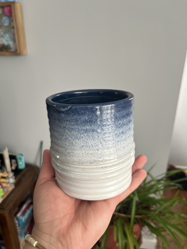 Blue & Off-White Ceramic Planter | Ashland Spring Printemps Container