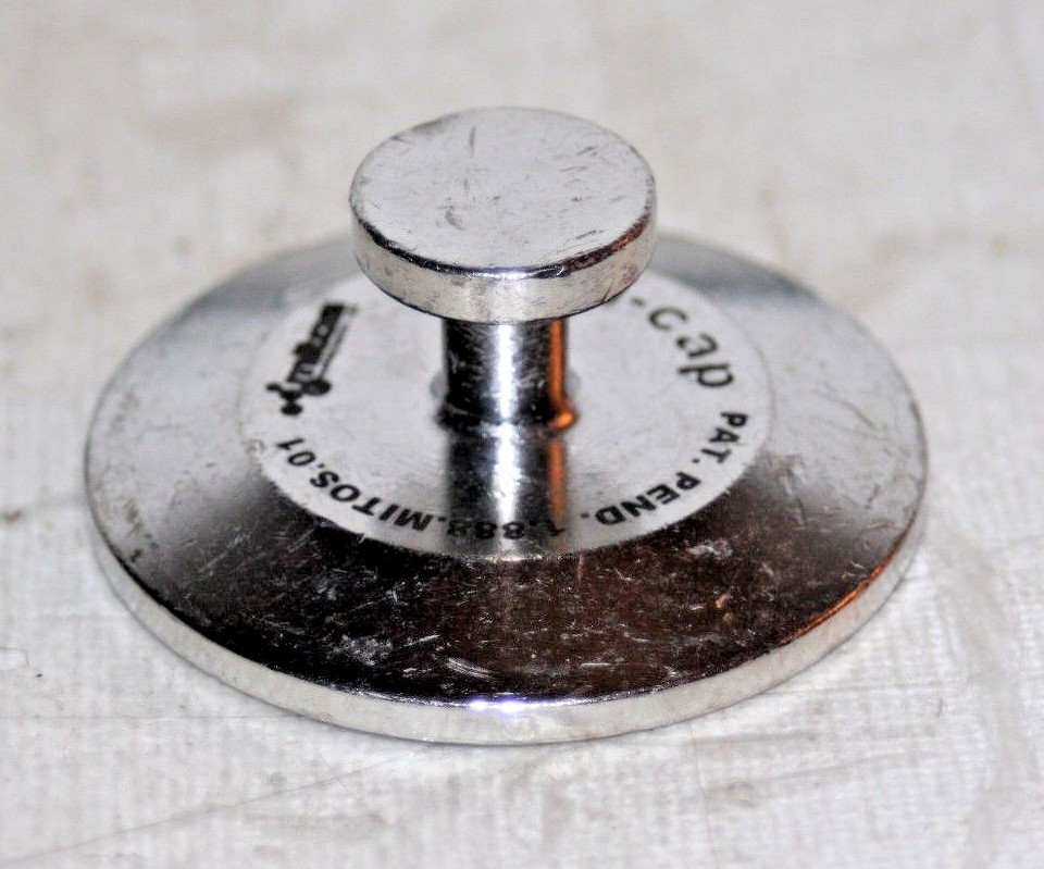 2" SANITARY FITTING END CAP WITH KNOB