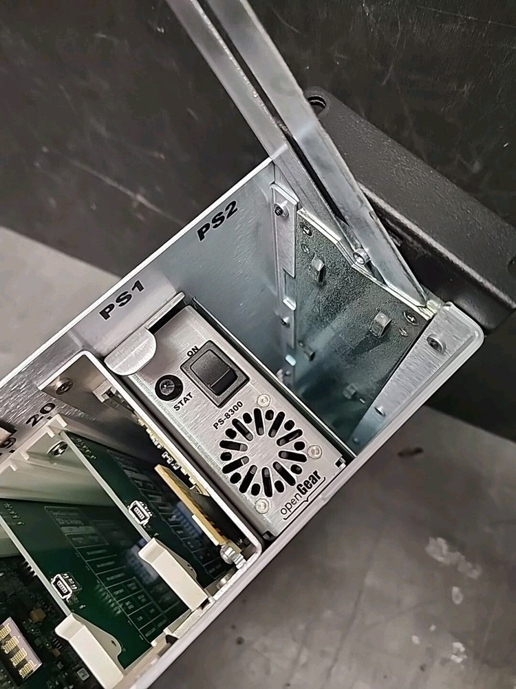 OpenGear DFR 8321 Frame Chassis with 5 Cards