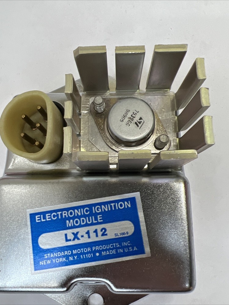 Ignition Module LX-12 Standard Motor Products NOS