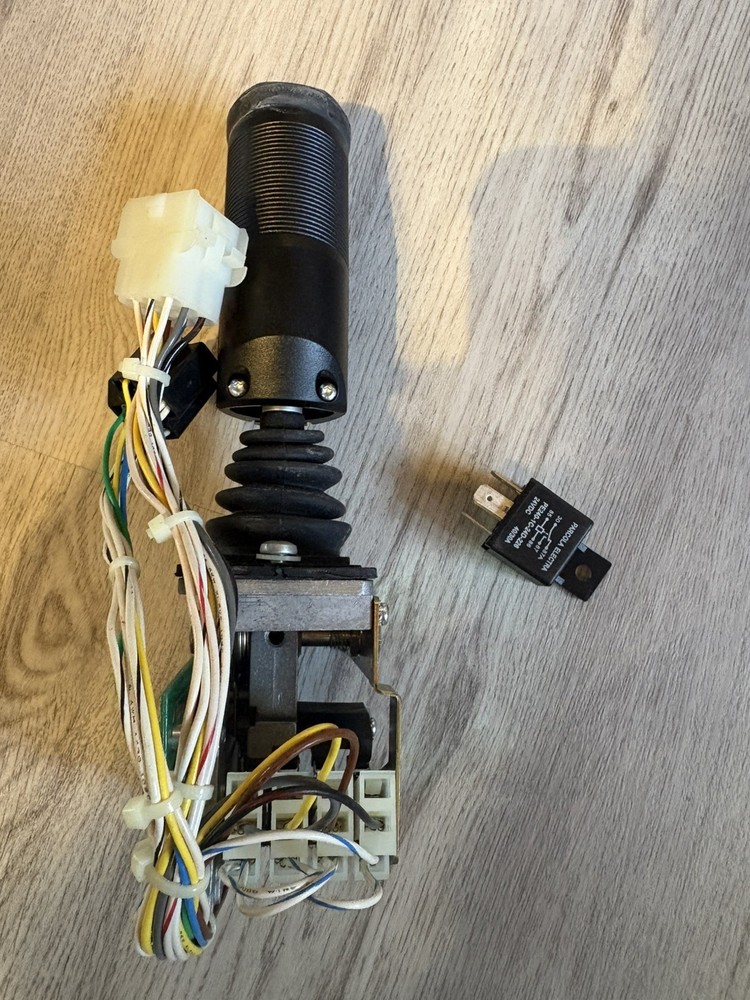 SkyJack Controller/Joystick 132538 MS6 Style