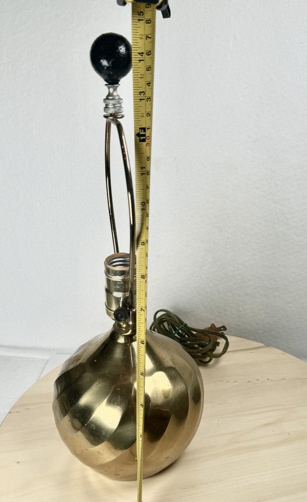 VTG Solid Brass Swirl Globe Table Lamp 14.5” Tall Without Shade