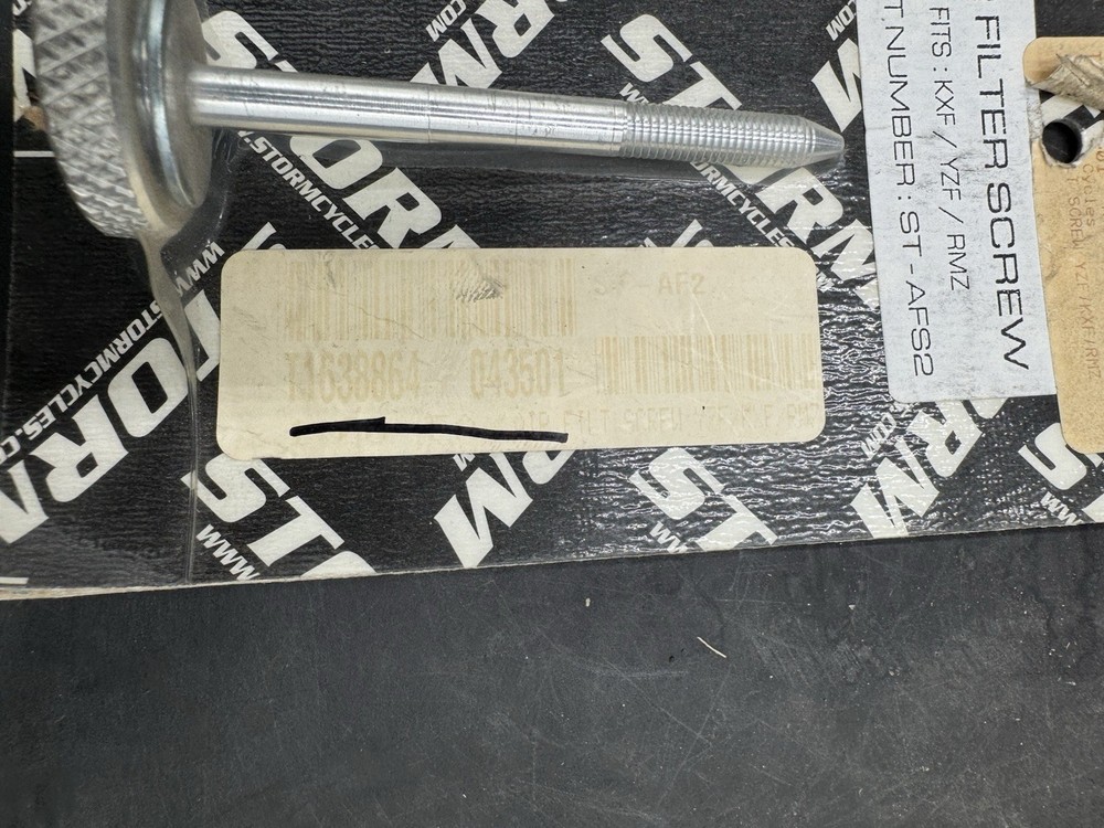 Storm Cycles Air Filter Screw ST-AFS2