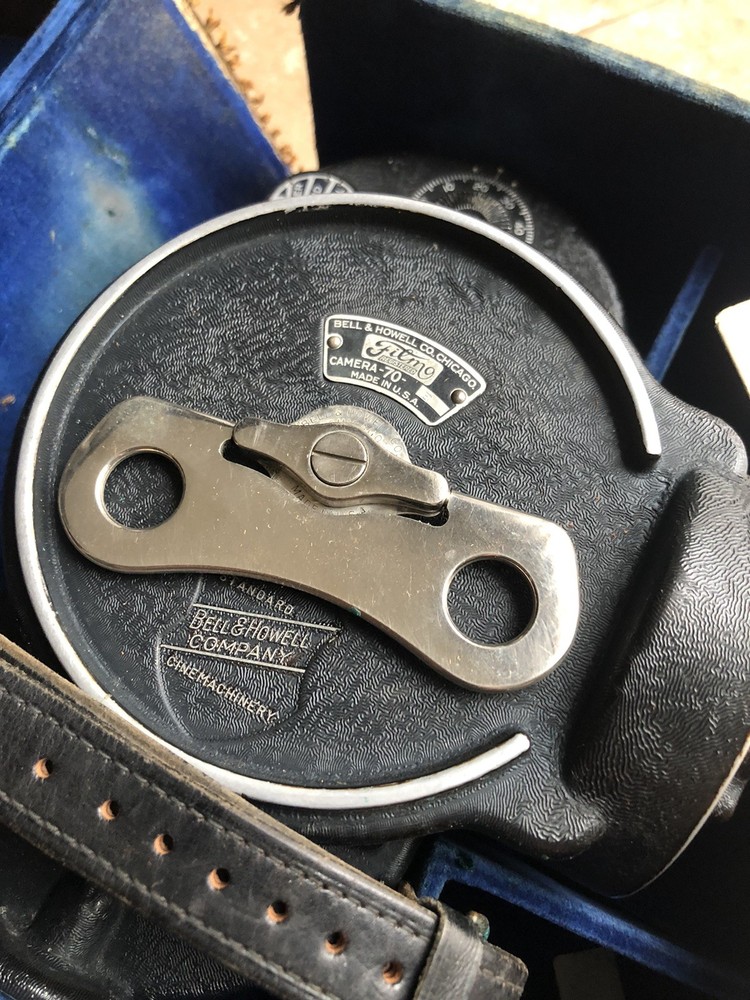 Bell And Howell 70 E Camera Body