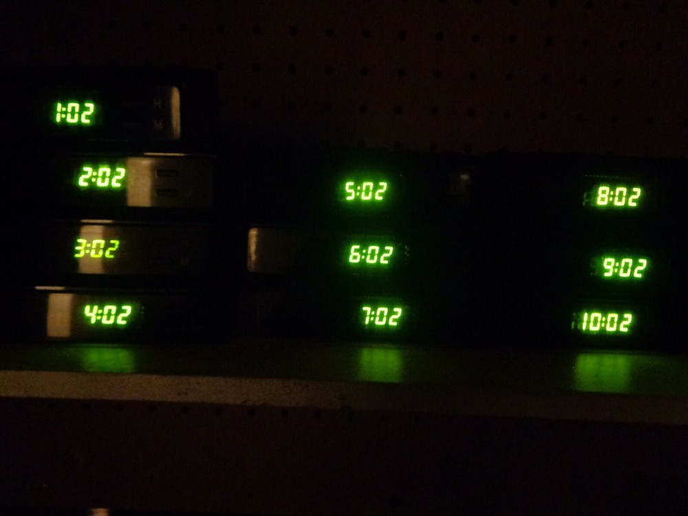 COROLLA 1993 TO 1997 CLOCK ALL MODELS CE DX LE WAGON BRIGHT DISPLAY