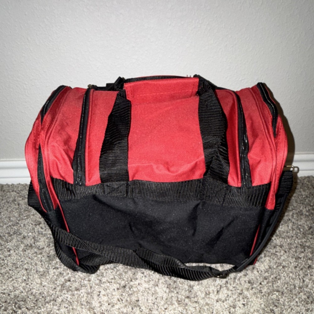 REDCON1 Ready Red Black Gym Bag Zip Adjustable Strap 4 Pockets Polyester