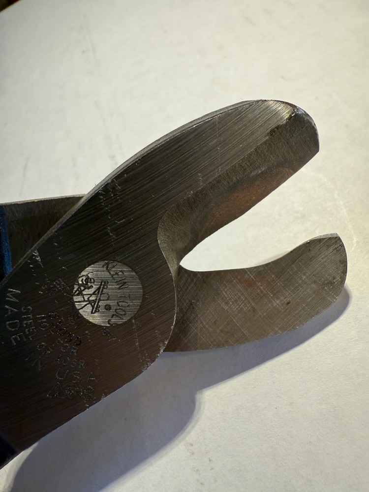 Klein Tools 63055 - 8" Long Compact Cable Cutter Pliers