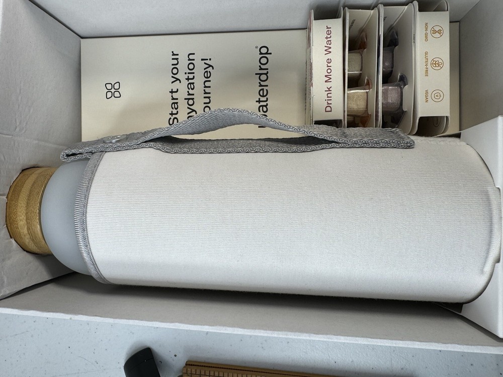 Waterdrop Hydration Starter Pack 20oz Glass Bottle 12 Hydration Packs