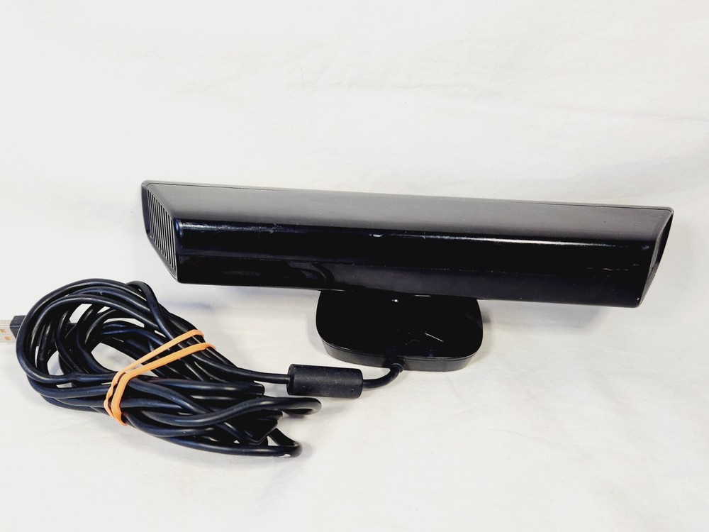 Microsoft Xbox 360 Kinect Black Sensor Bar Model 1414 & Kinect Adventure CIB
