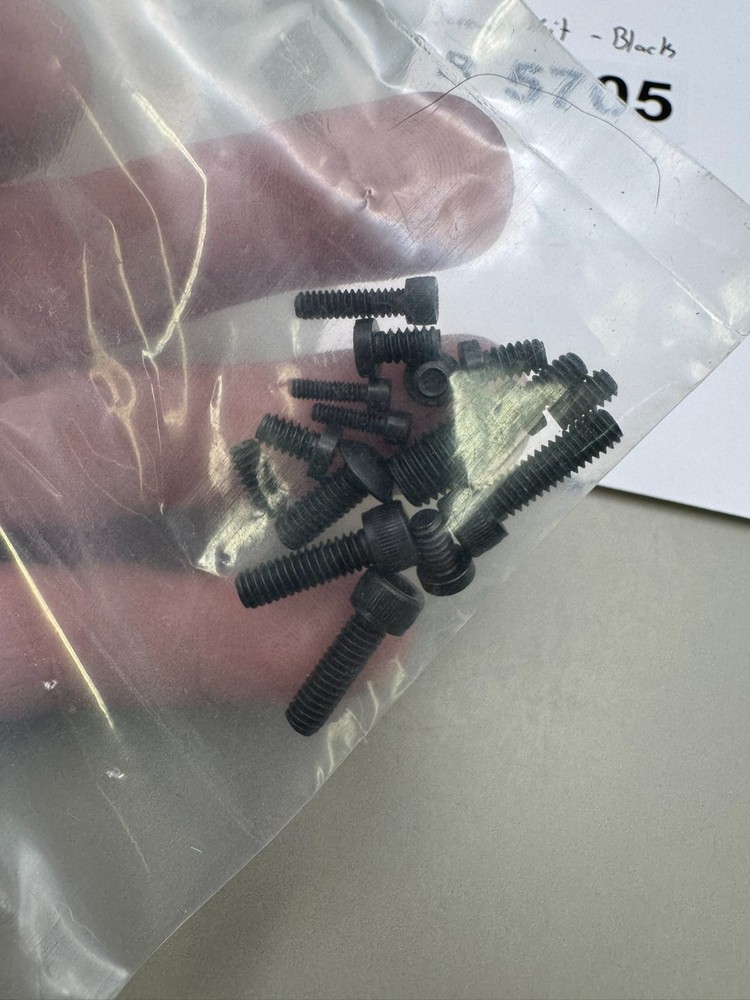 Bob Long G6R Screw Kit-Black