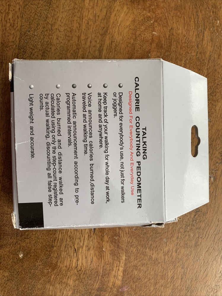 CocoaVia Talking Calorie Counting Pedometer - New w Instructions HE9956S Silver