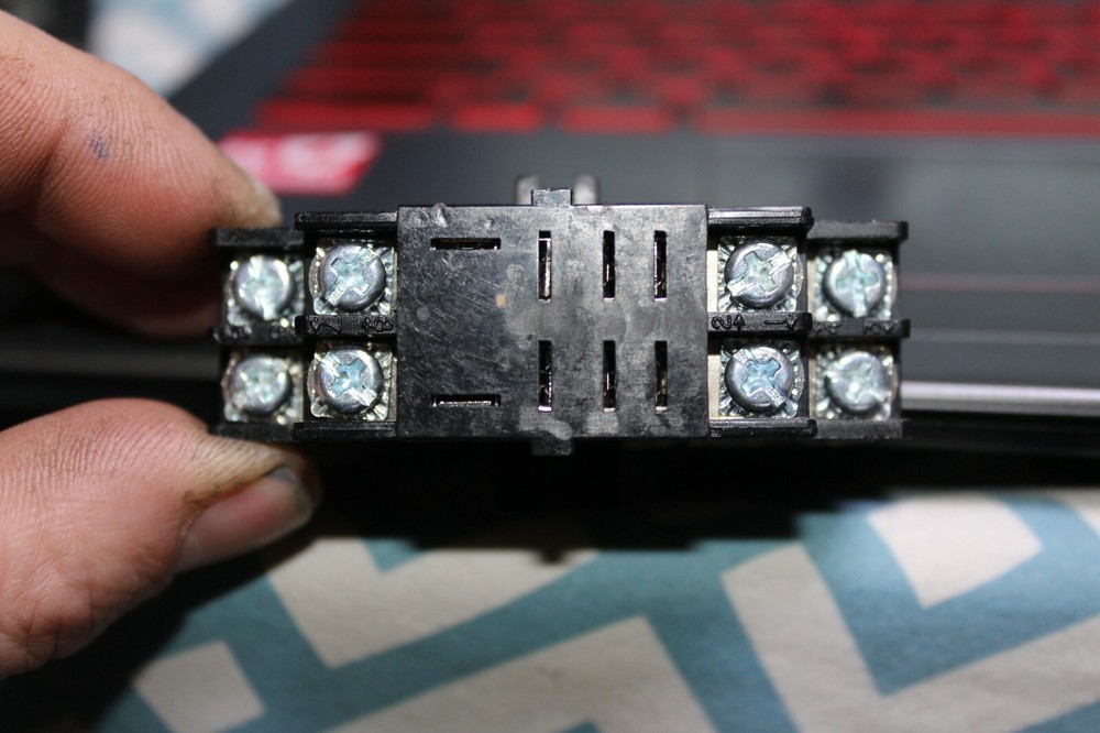 Custom connector GR108-PC