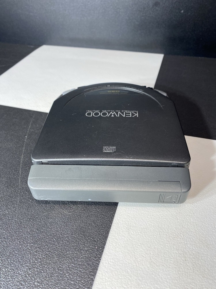 Kenwood DPC-731 Portable Compact Disc Player AS IS