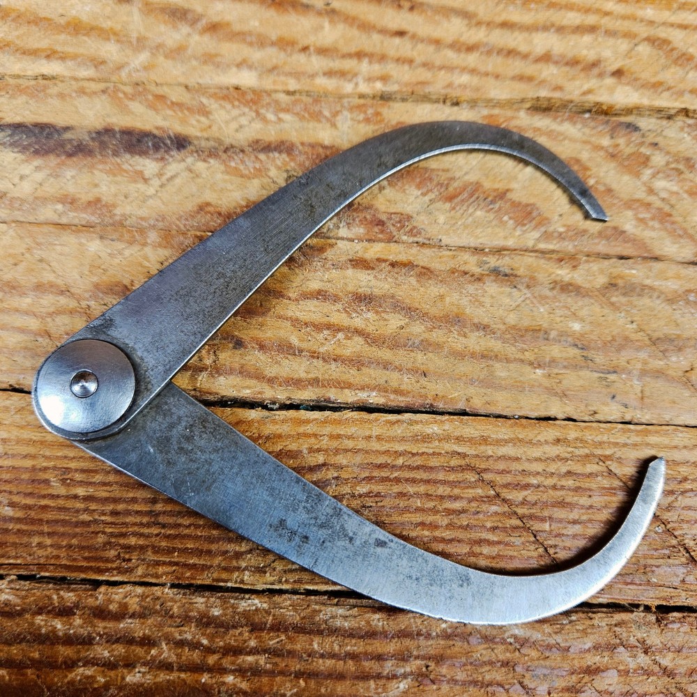 Vintage 5" Moore and Wright Outside Calipers