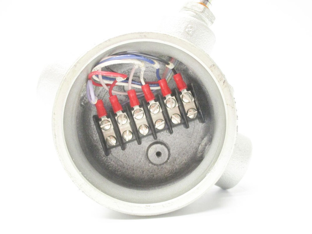 CROUSE HINDS 0105267-1 EAJ UNMP