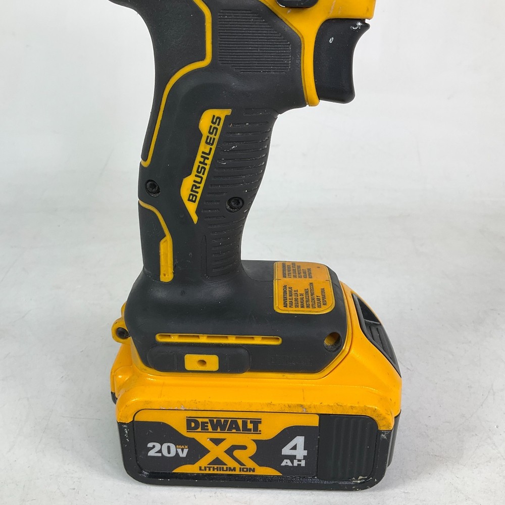DeWalt DCF809 Atomic 20V Max Brushless Compact 1/4" Impact Driver 4Ah Battery