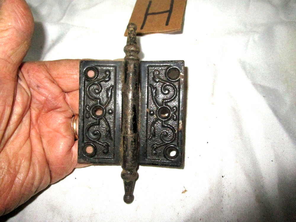 Antique 3" cast iron decorative steeple tip hinge