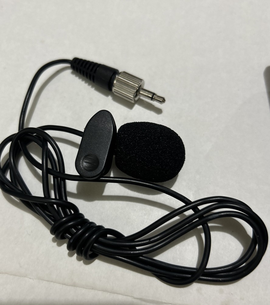 Nady Systems WLT-15 VHF Wireless Transmitter And Microphone