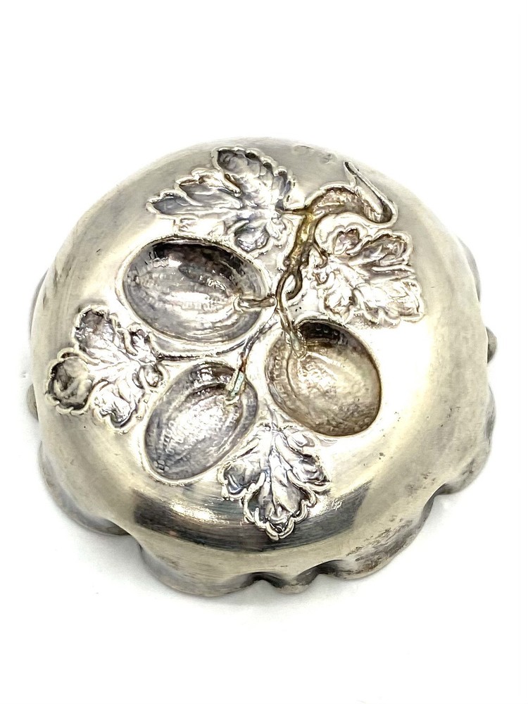 Antique Austrian Sterling Silver Repousee Nut Dish 3.1/2”