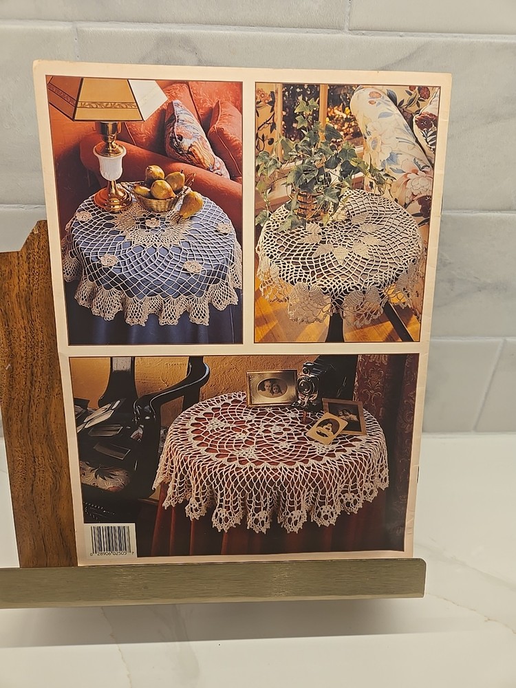 Heirloom Crochet Pattern Book Leisure Arts Table Toppers
