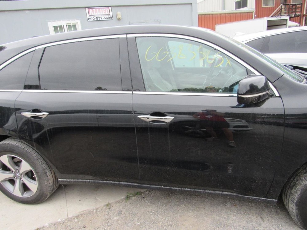 MDX 2014 Glove Box 1073391