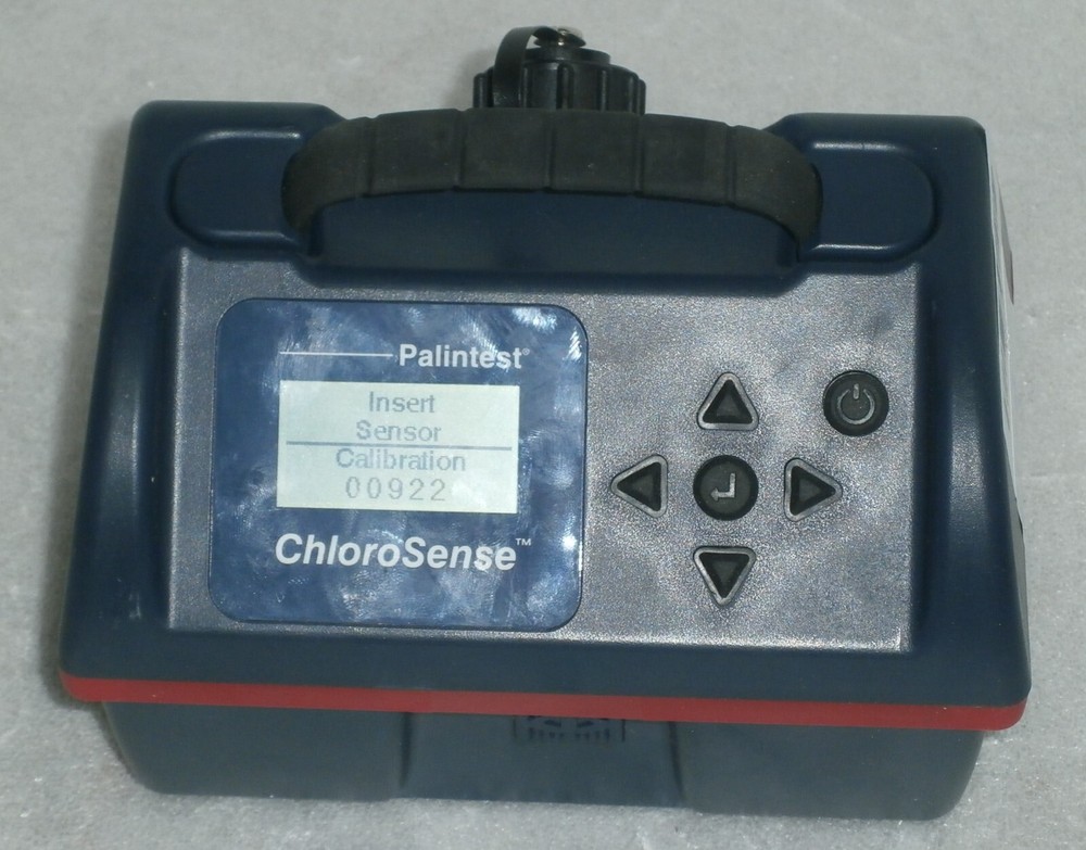 Palintest ChloroSense Analyzer with accessories