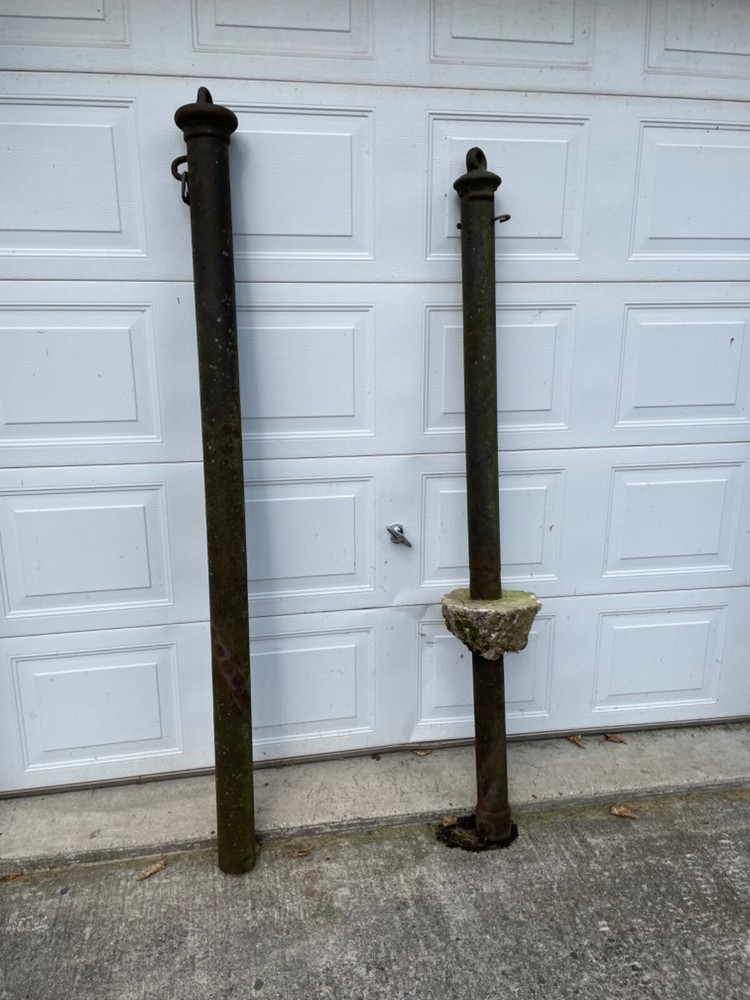 Antique cast iron horse head hitching posts & chain