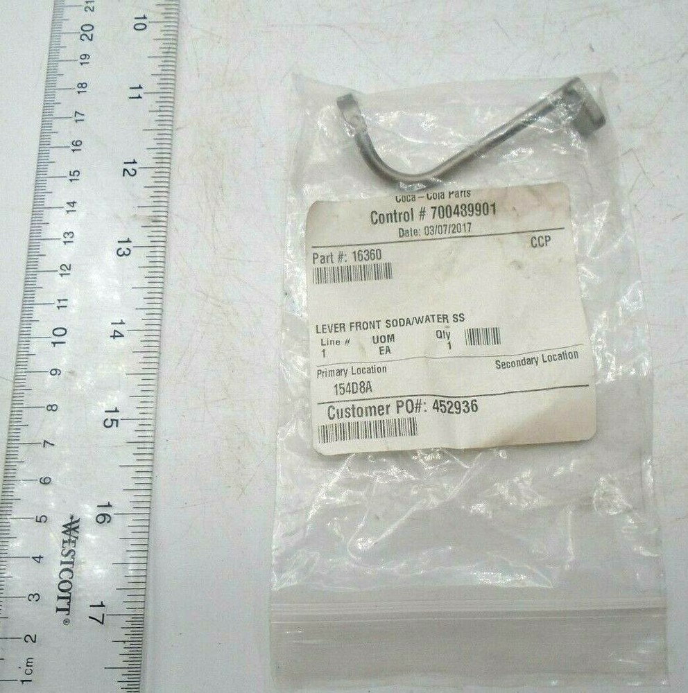 Front Lever Soda Machine 16360 Coca Cola NIB