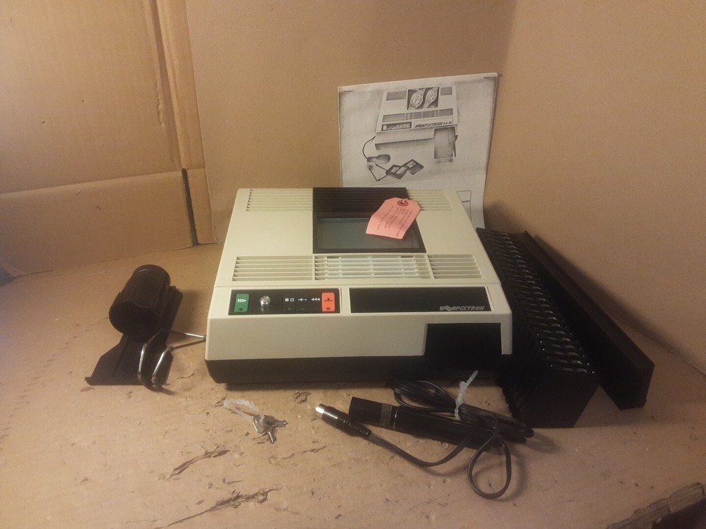 VINTAGE Pixtron Precorder model: ilc-ec ec WITH CASE