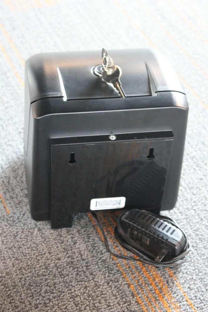 Pyramid 5000+ Series Auto Totaling Time Clock