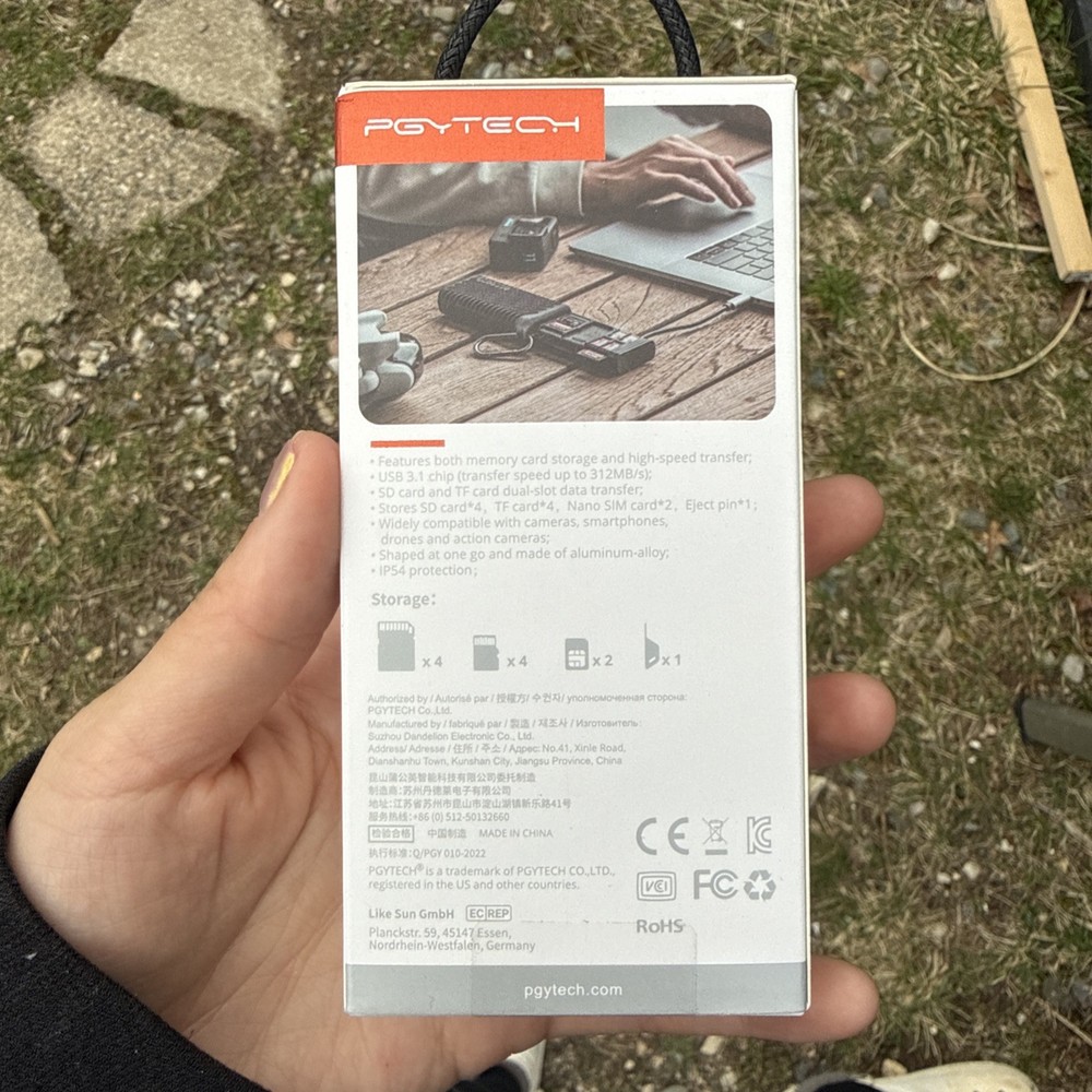 PGYTECH CreateMate High-Speed Card Reader Case