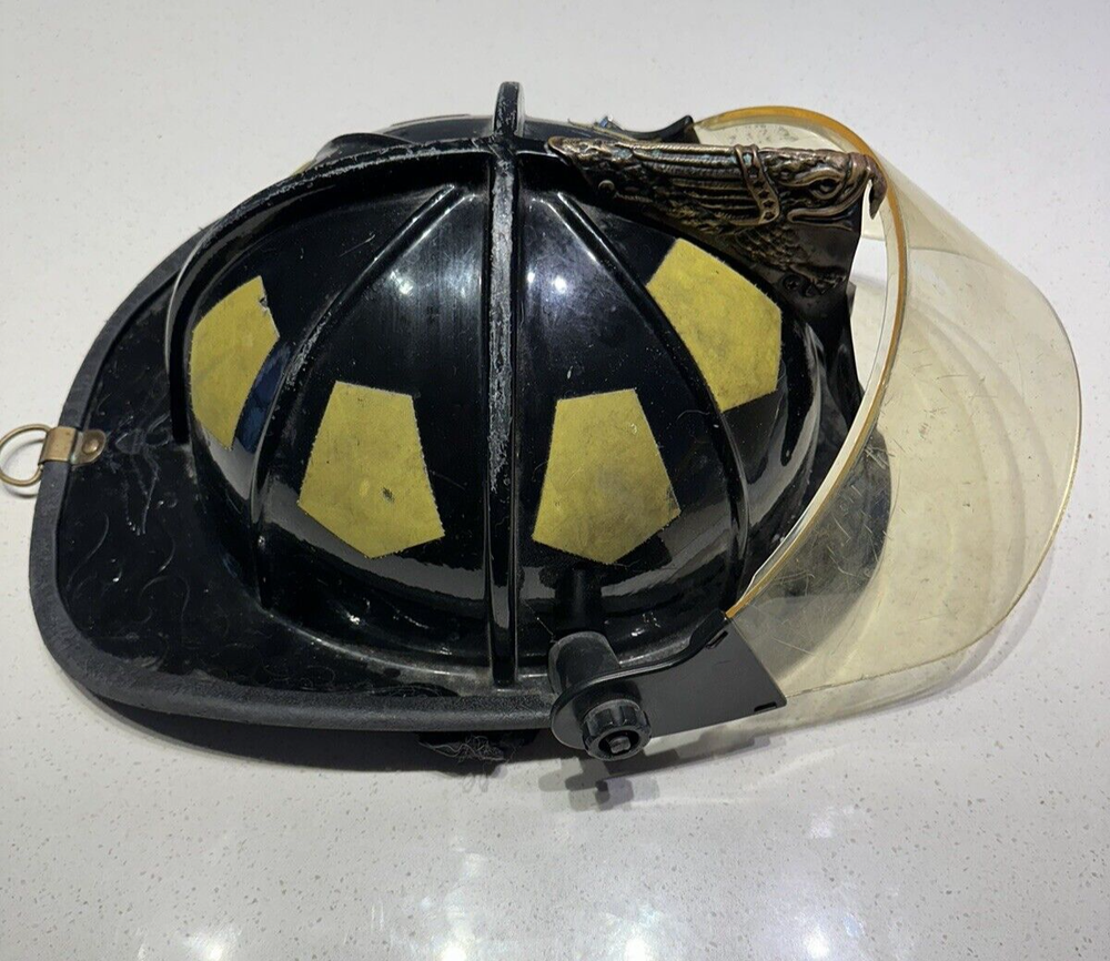 FIREFIGHTING FIRE HELMET BULLARD 2004
