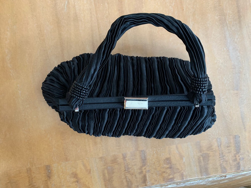 La Regale Black Pleated Evening Bag