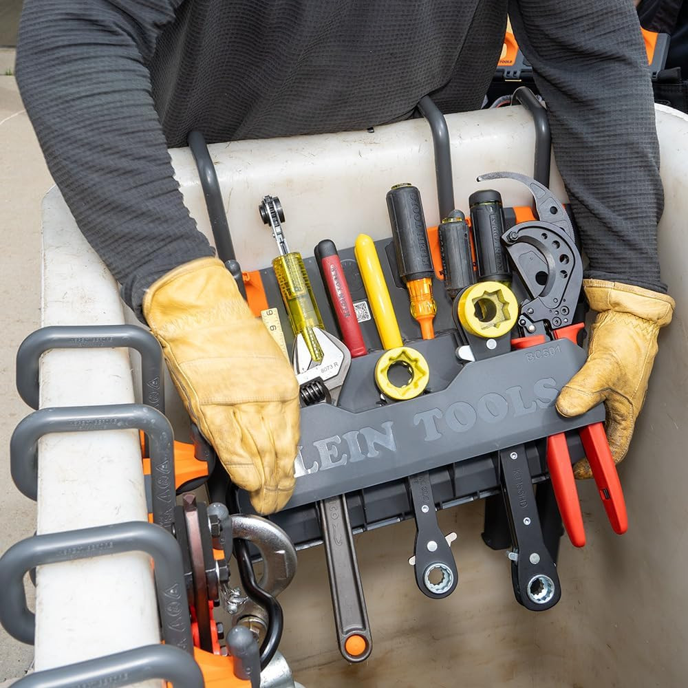 BC501S S-Hook Hard Tool Storage Module, 18 Compartments, Magnetic, Optional S Ho