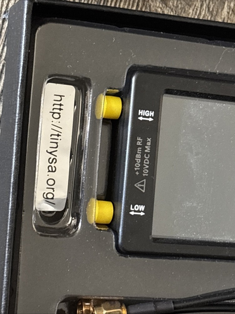 Tiny Spectrum Analyzer TinySA 100kHz-960MHz Portable Frequency Analyzer in Box