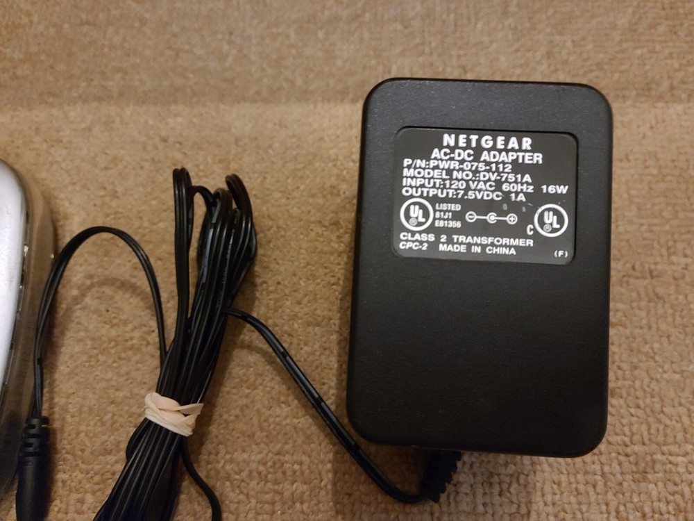 NetGear ProSafe (FS605) 5-Ports External Switch