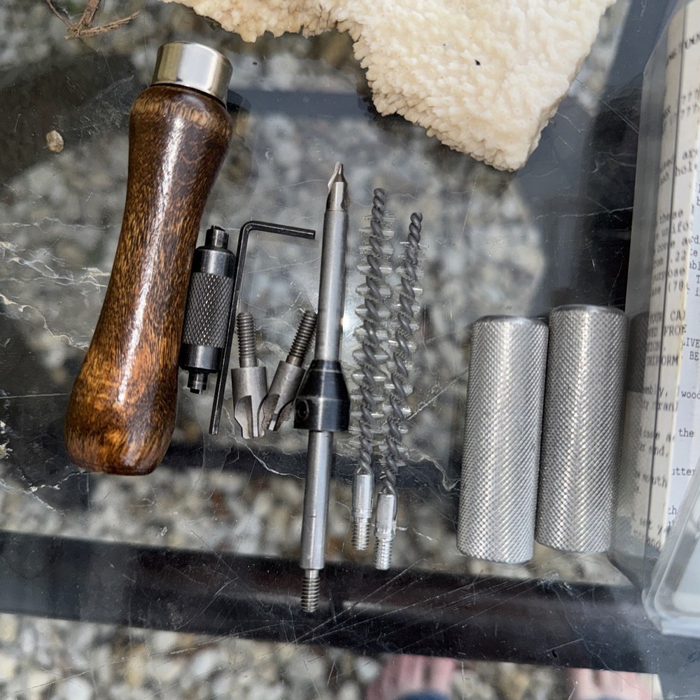 Lyman 7777760 Flash Hole Uniformer