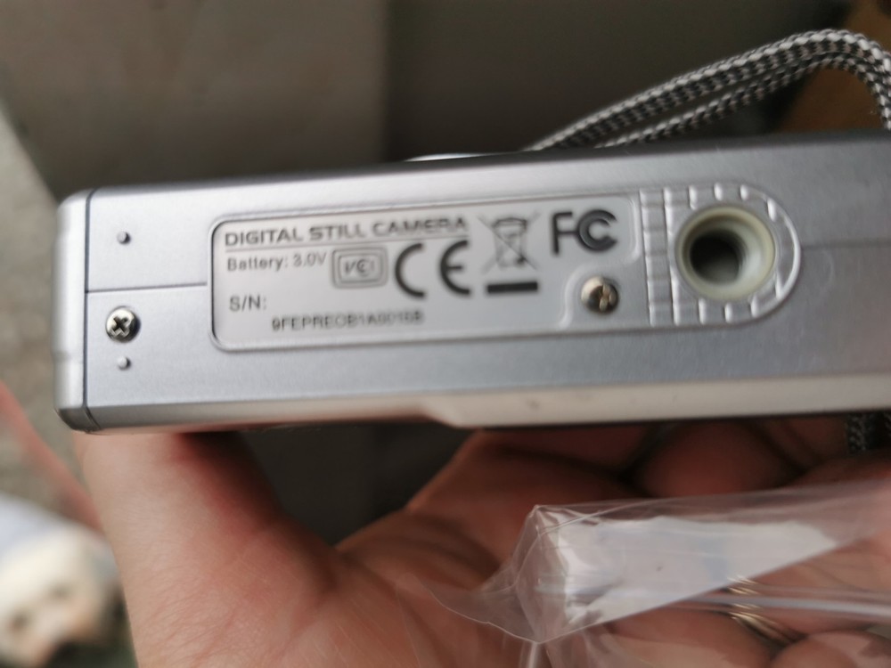 Premier DS-6067 6.0MP Compact Digital Camera Silver
