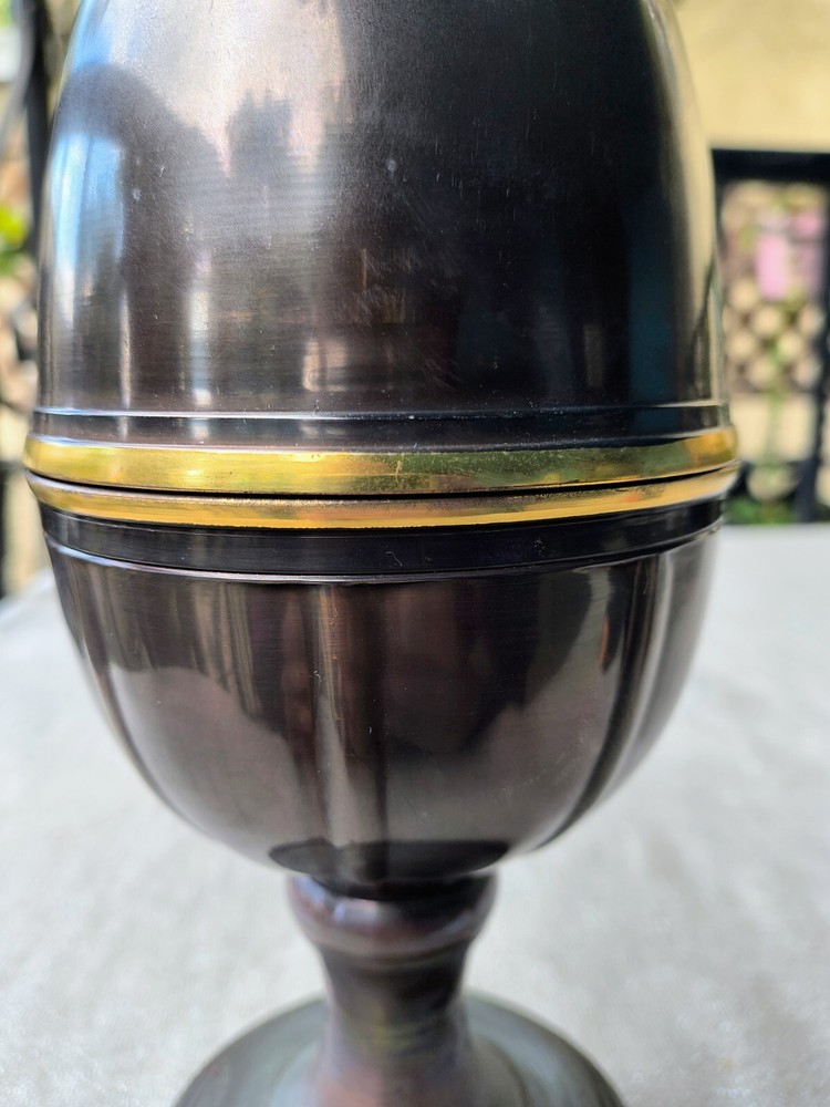 11" Brass and Metal Egg Decor Footed Stand