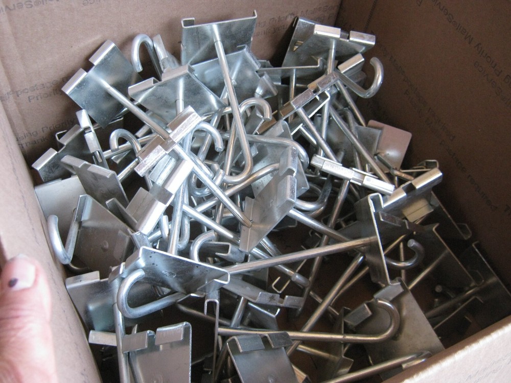 5" long 66 pcs Slot Board Hooks  Peg Board Hooks ??