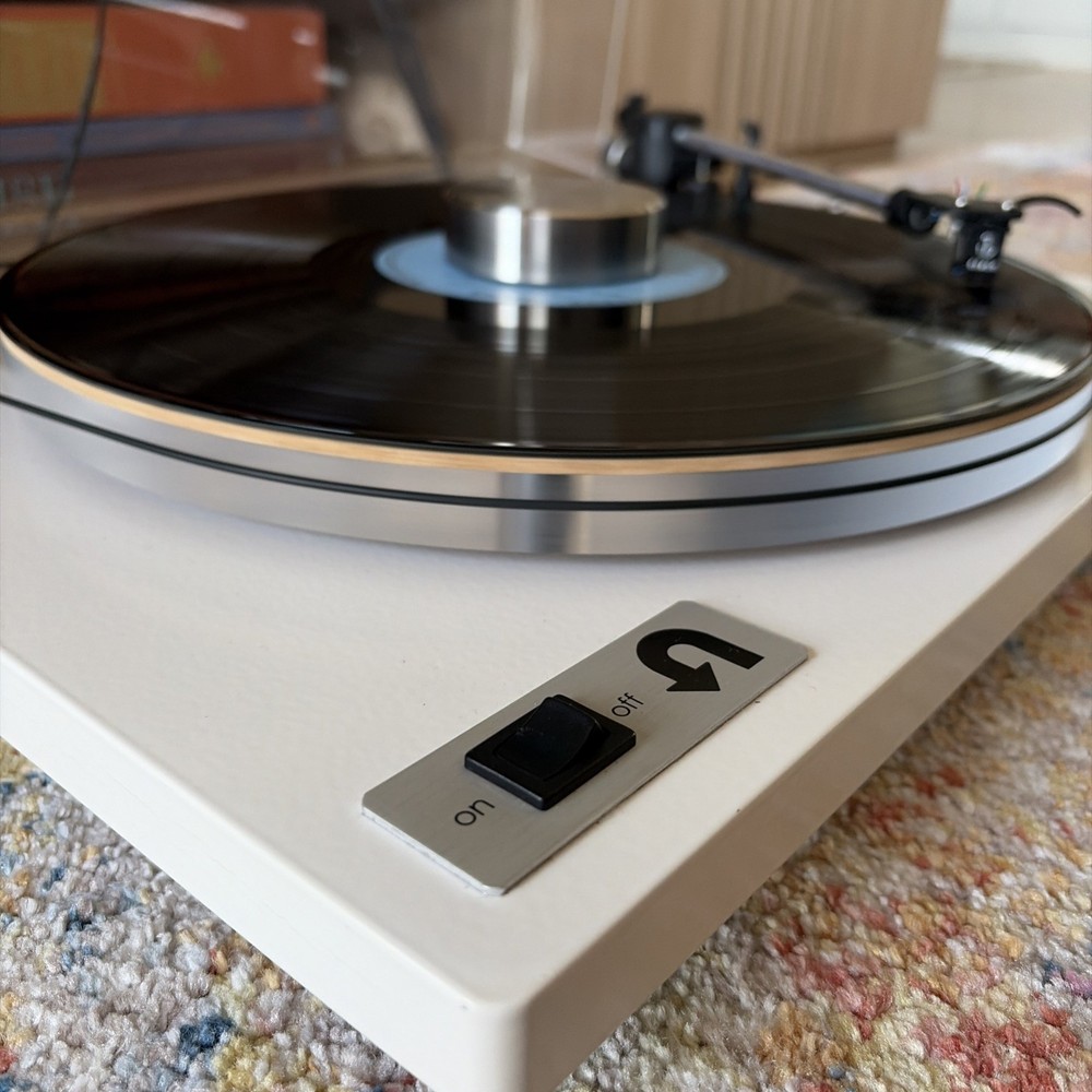 U-Turn Orbit Turntable + Grado Blue + Hagerman Bugle2 Phono Preamp Bundle